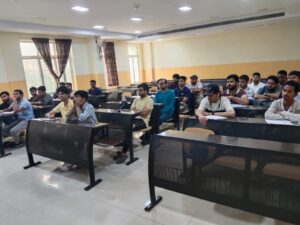 Report-alumni-talk-photo-2